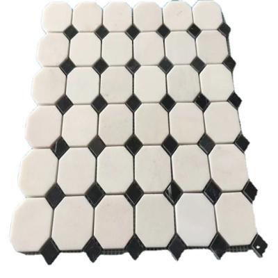 China Modern High Quality Italian Carrara Interior Marble Mosaic Tile White Natural Stone Price for sale