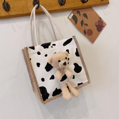 China Popular Fashion Bear Canvas Bags Ladies Canvas Shoulder Bag With Large Capacity Handbag for sale