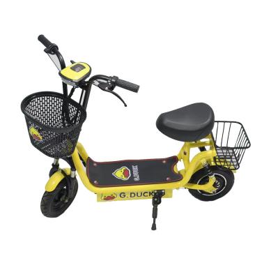 China Hot Selling 350W Motor 10.5AH Battery Folding Tricycle 35KM Chain Double Motor 300W Unisex Electric Scooter 2022 for sale