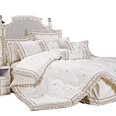 China KOSMOS Home Bedding Polycotton Lace King Comforter Hotel Bedding Comforter Set for sale