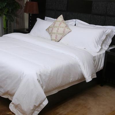 China Nondisposable 100% Egyptian Cotton Hotel Textile Comforter Bedding Set for sale