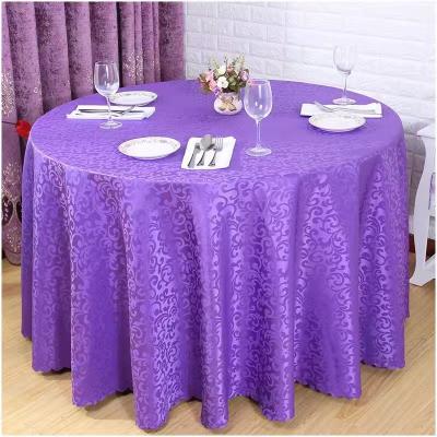 China Easy Wash Hot Selling Jacquard Banquet Round Tablecloth Cheap for sale