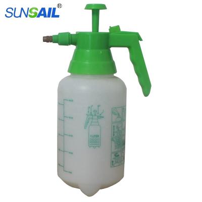 China Portable Home Equipped Manual PP Hand Grip Pressure Sprayer for sale