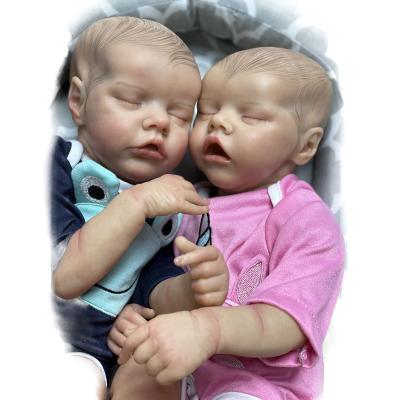 China Soft Reborn Girl Bebe Reborn Closed Eyes Bebe Twins Sister Sleeping Baby Doll Toy 16 Inch 40 Cm for sale