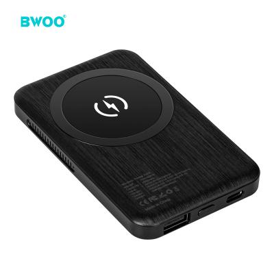 China OEM fast wholesale logo material wireless power bank abs+pc support BWOO 5000mah Qi wireless charging charger power bank for sale