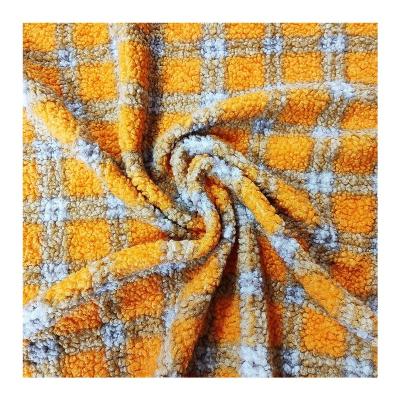 China Anti-Static New Arrivals High Quality 100% Polyester Plaid Printed Sherpa Fleece Fabric For Outwear for sale