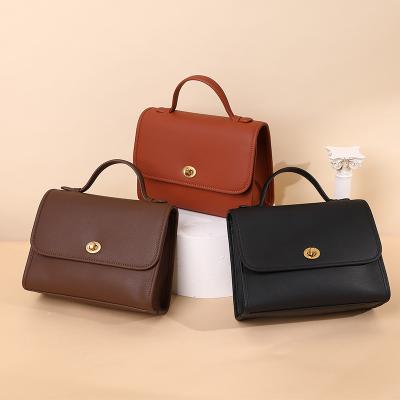 China Custom Ladies Wallet Retro Fashion Designer Vegan Eco-friendly Leather Portable Messenger Bag for sale