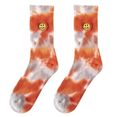 China QUICK DRY Best quality wholesale custom embroidery logo men's fashion athletic cotton socks thick warm bandhnu boys tie dye socks expert for sale