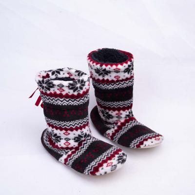 China Cute QUICK DRY Warm Christmas Deer Boots Printed Indoor Floor Socks Yoga Shoes Girls Men Women Boots for sale