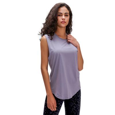 China 2021 Anti-Wrinkle Fashion White Tank Top Fitness Loose Sleeveless T-Shirt for sale