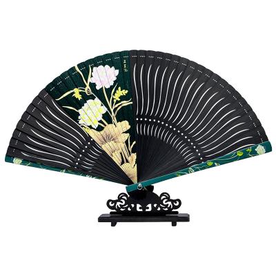 China Natural Handmade Wholesale Sustainable Handmade Gifts Customization Folding Whole Bamboo Fan for sale