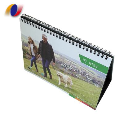 China Custom Table Calendar Printing As Design Folder New Year Desk Calendar Printing for sale