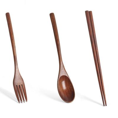 China Sustainable Reusable Bamboo Wooden Flatware Dinnerware Set Cutlery Wholesale Travel Bamboo Cutlery Set Wooden Fork Spoon Chopsticks for sale