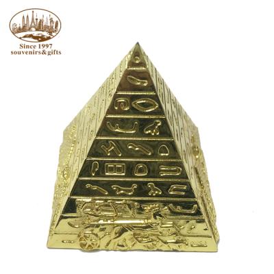 China High Quality Custom Egyptian Gold Pyramid Souvenirs Metal Crafts From Egypt for sale