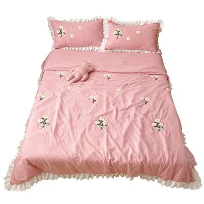 China Other Wash Cotton Embroidery Four-Piece Set Skin-Friendly Soft Coverlet Three-Piece Sheet Set for sale