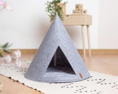 China Sustainable Wool Cat Bed Felt Cat Cave Felt Pet Furniture Washable Pet Bed Felt Cave for sale