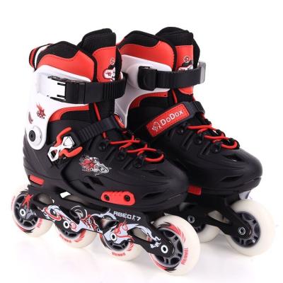 China Pp+net Cloth Sell Well Built-in Adjustable Cloth Roller Skate Popular Flashing Net Shoes for sale