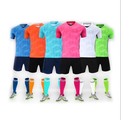 China Free Design Mens Football Sports Sets Hot Selling Suits Jersey Online Uniform for sale