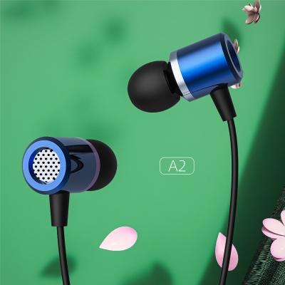 China Original In-Ear 3.5mm In-Ear Wired Earphone Portable In-Ear Bass For Apple Sport Wired Earphone For iPhone With MIC for sale