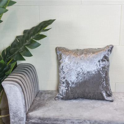 China Mutiple Folded Color Crushed Velvet Cushion Cover With Piping for sale