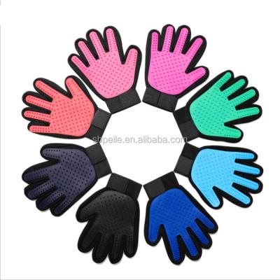 China Silicone Deshedding Viable Bath Cat Dog Pet Grooming Glove For Pet Massage Cleaning Pampering Tool For Dog for sale