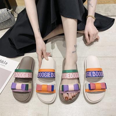 China CUSHIONING 2021 Hot Selling Ins Woman Sandal Designer Sandal Women Big Size Flat Comfortable Sandals Shoes Female Slides for sale