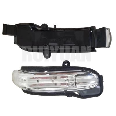 China Factory Direct Supply High Quality For W203 01-07 Mirror Reflector Lamp Turn Signal Light 2038201521 2038201621 C CLASS for sale