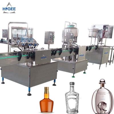 Chine Machine de remplissage de vodka de boisson alcoolisée d'alcool pour les bouteilles en verre avec la puissance 0.75kw à vendre