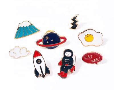 China North Ammerica NO Minimum Fashion Custom Glitter Soft Hard Enamel Pin Lapel Pin Gifts Souvenir With Chain for sale