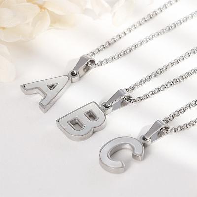 China Eco-Friendly (Nickel Letter Necklace Initial Alphabet Shell Pendant Necklace Fashion Titanium Free Steel Chain Women Jewelry Gifts 26 for sale