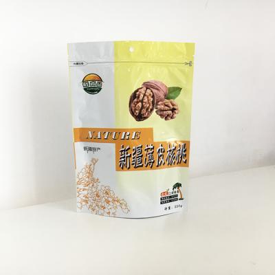 China Moisture Proof Barrier Stand Up Flexible Packaging Zip Lock Pouch Snack Food Packaging for sale