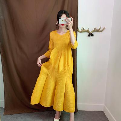 China Other Other New Arrivals Casual Loose Bubble Dress Elegant Dress 2020 Fashion Temperament Loose Three-Quarter Sleeve Pleated for sale