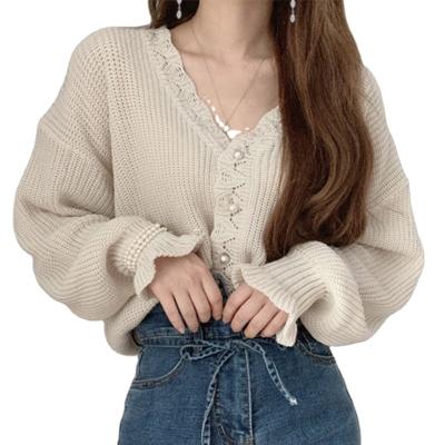 China 2020 Winter Pearl-breasted Hollow V-neck Korean Retro Pattern Loose Puff Sweater No No Sleeve Sweater Autumn Knitted Cardigan Sweater Women for sale