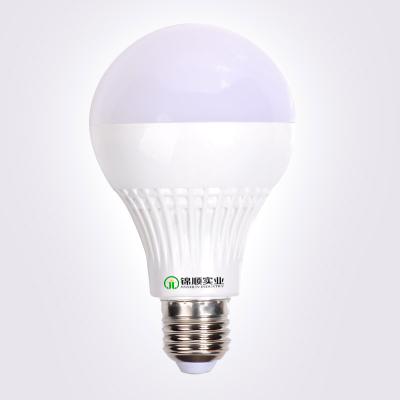 China Plastic Body G80 9W LED bulb lights with SMD2835 LED Chip for sale