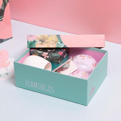 China Recycled Materials Factory Direct Custom Design Girl Rose Tea Ceramic Cup Mug Gift Packaging Boxes Gift Box Packaging Luxury For Sale for sale