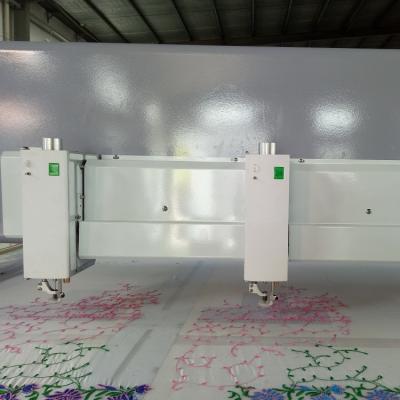 中国 Cap/T-shirt/Flat/3D/Towel/Leather/Jacket Embroidery 625 High Speed ​​Chenille Embroidery Machine Towel Embroidery Computer Embroidery Machine For Sale 販売のため