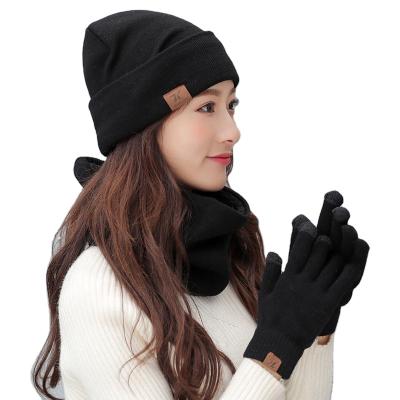 China Fashion Hat Scarf and Glove Set Women Winter 3Piece Beanie Neck Warmer Hats and Touch Screen Gloves for Men for sale