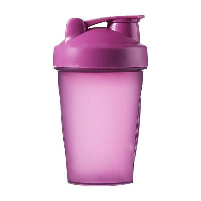 China 400ml Shake Cup Viable Fitness Dried Egg White Milkshake Sports Cup Portable Anti-drop Plastic Mixing Cup for sale