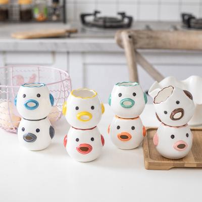 China Viable Cute Ceramic Kitchen Egg White Cartoon Chicken Separator Cooking Tool for sale