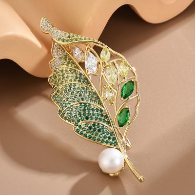 China Zircon+pearl South Korea New Fashion High-grade Clothing Accessories Versatile Brooch Pin Suit Accessories Versatile Brooch Copper+Green Zircon Leaf Brooch Female for sale