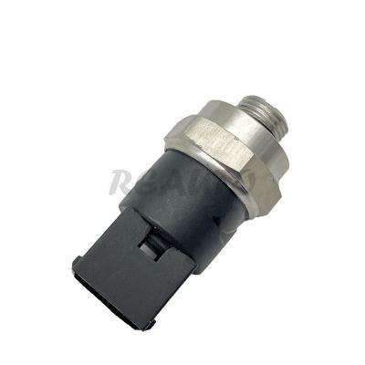 China Electronic System 3962893 Oil Pressure Sensor 8156776 8143247 For Volvo FH/FM/FMX/NH Truck Electronic System Parts for sale