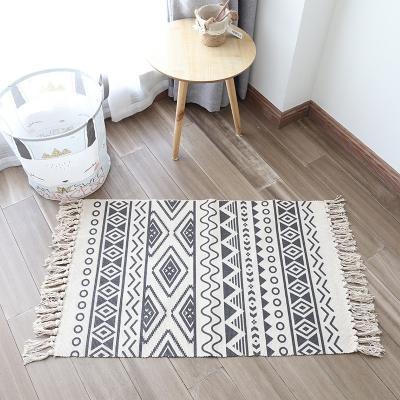 China Washable Chair Comfort Floor Mat Asian Style Indelible Nordic Cotton Woven Rug Blanket Mat for sale