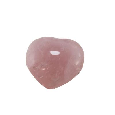 China Europe hot sale can be wholesale natural rose quartz heart palmstone healing crystal as gift for feng shui home decoration for sale