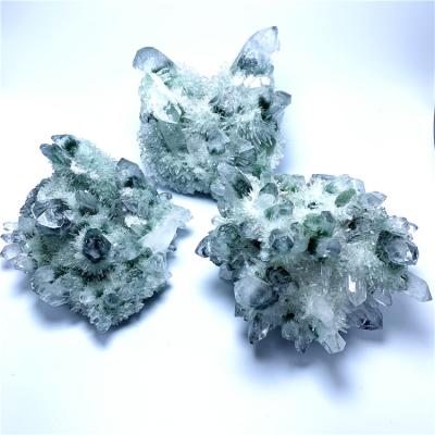 China Wholesale natural green phantom crystals reiki cluster europe quartz mineral stone healing for home decor for sale