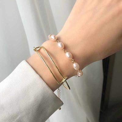 China 2021 Romantic Pearl Bangle Set Charm Gold Cuff Bangle Adjustable Elegant Bracelet For Women for sale