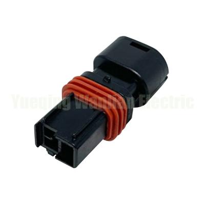 China 210PC03250016 Auto Waterproof Electrical Connectors 3 Pin For Coolant Temperature Sensor Wiring for sale