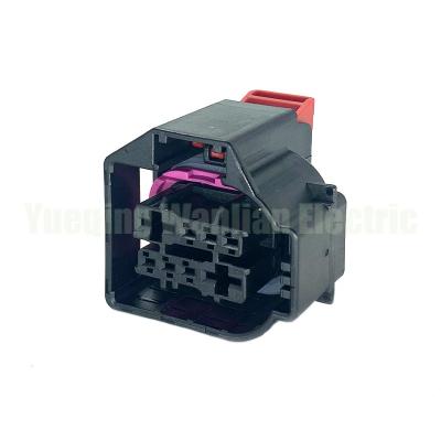 China 4K8973708 Female 8 Pin Waterproof Automotive Connector Socket / Car Headlight Connector for sale