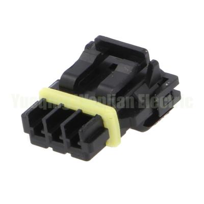 China 2 Pin 52117-0241 Auto Mirror Turn Signal Plug Plastic Housing Car Wiring Harness Sheath for sale