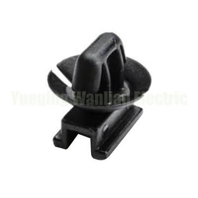 China 151-00194 Automotive Wiring Harness Cable Electric Plug Connector Accessories Mounting Clips for sale