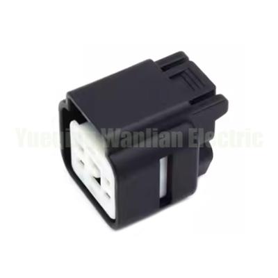 China 6 Pin MG645579 Automotive waterproof connector Car headlight harness assembly plug for sale